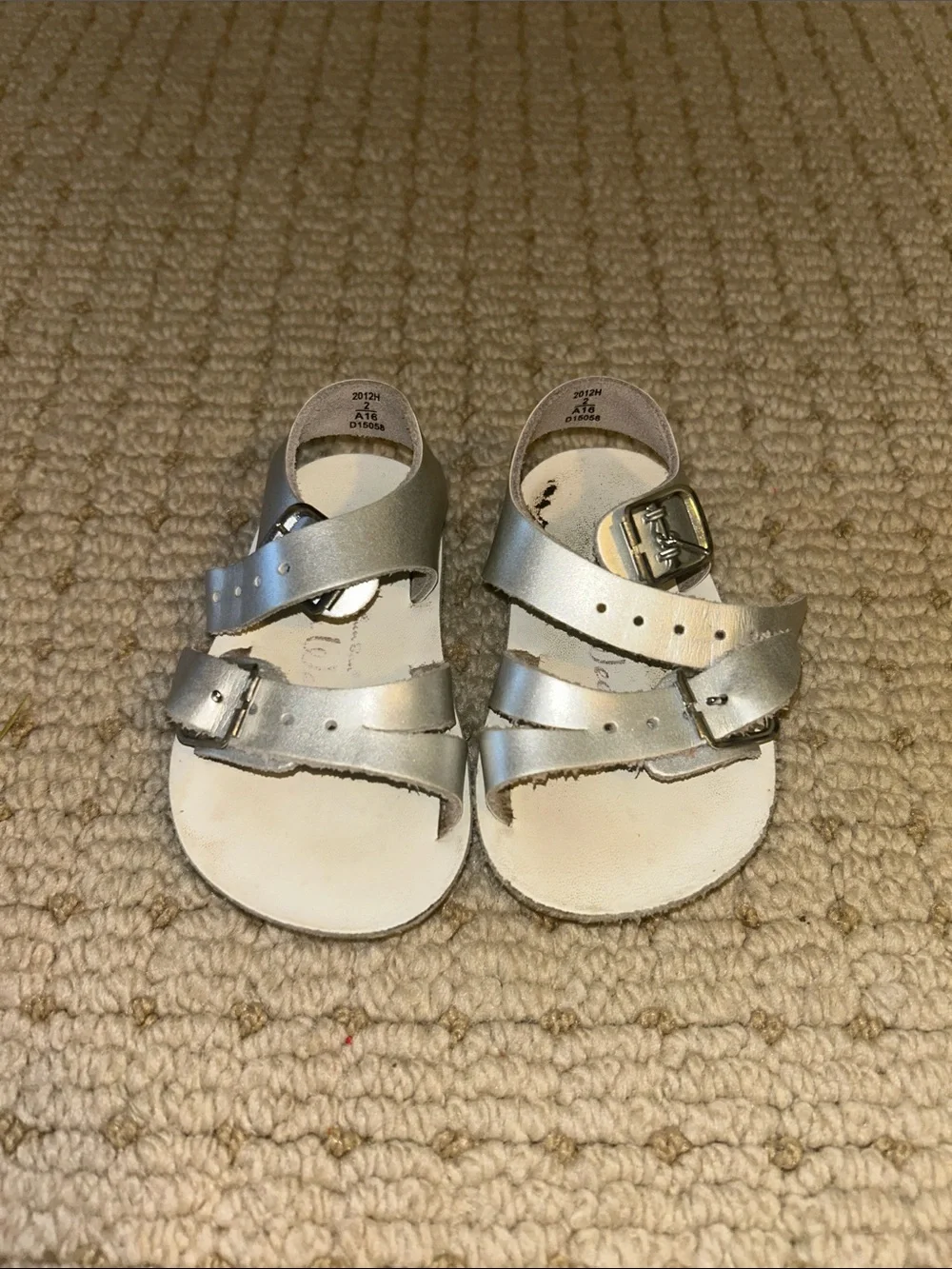 Sun Sans Sea Wee Kids Silver Metallic Buckle Sandals